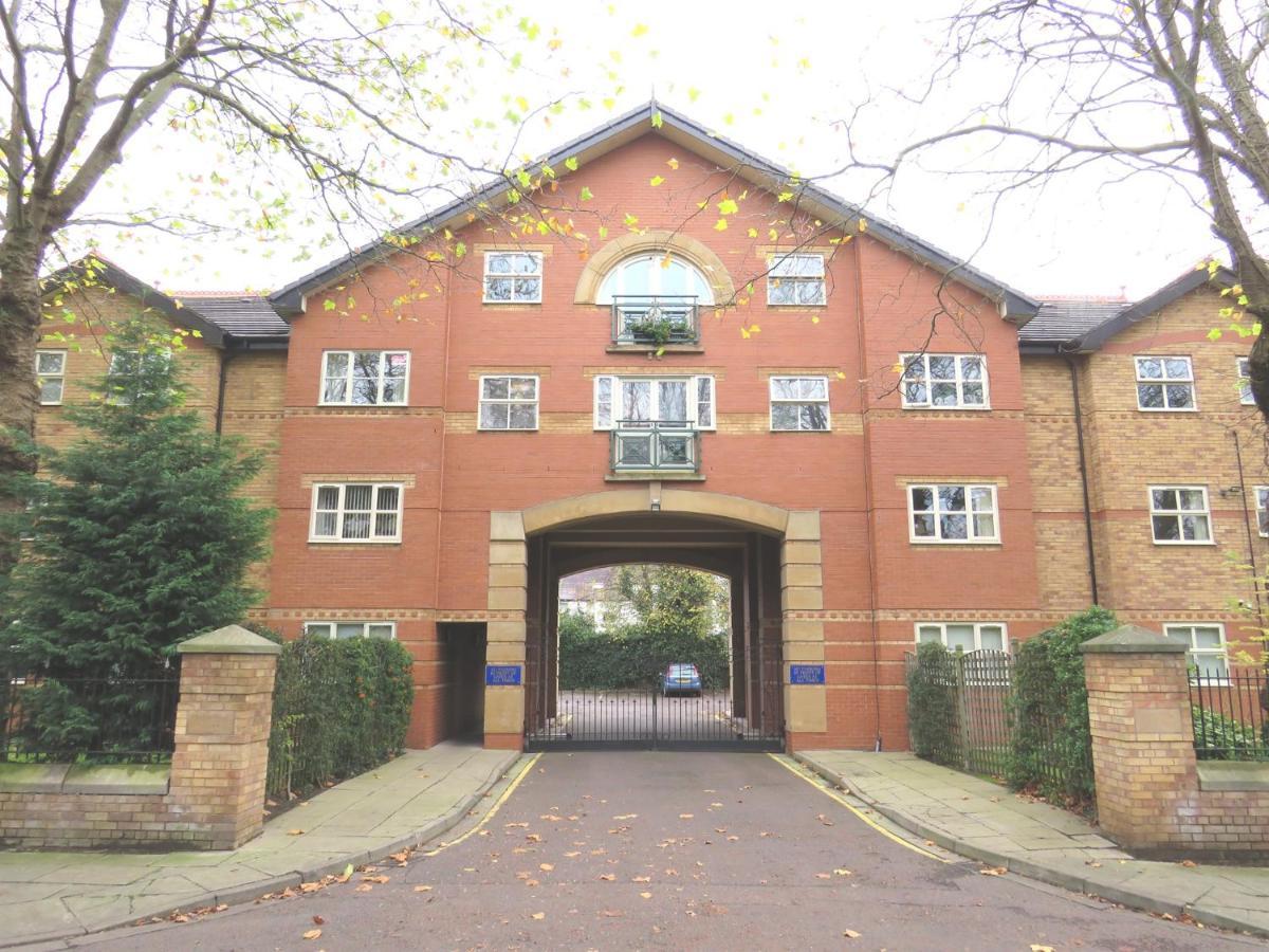 The Court II Apartamento Liverpool Exterior foto